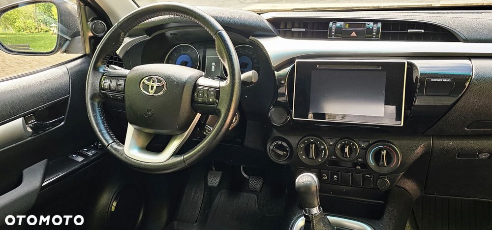 Toyota Hilux 4x4 Double Cab S&S Comfort - 4