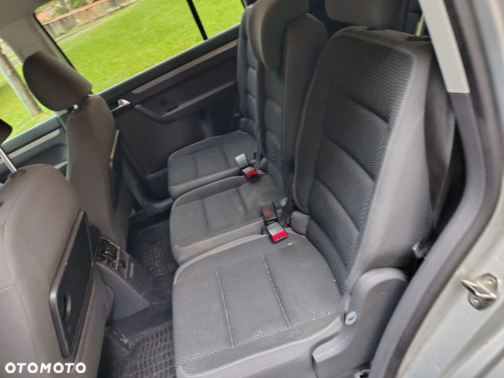 Volkswagen Touran 1.6 TDI DPF BlueMotion Technology DSG Life - 10