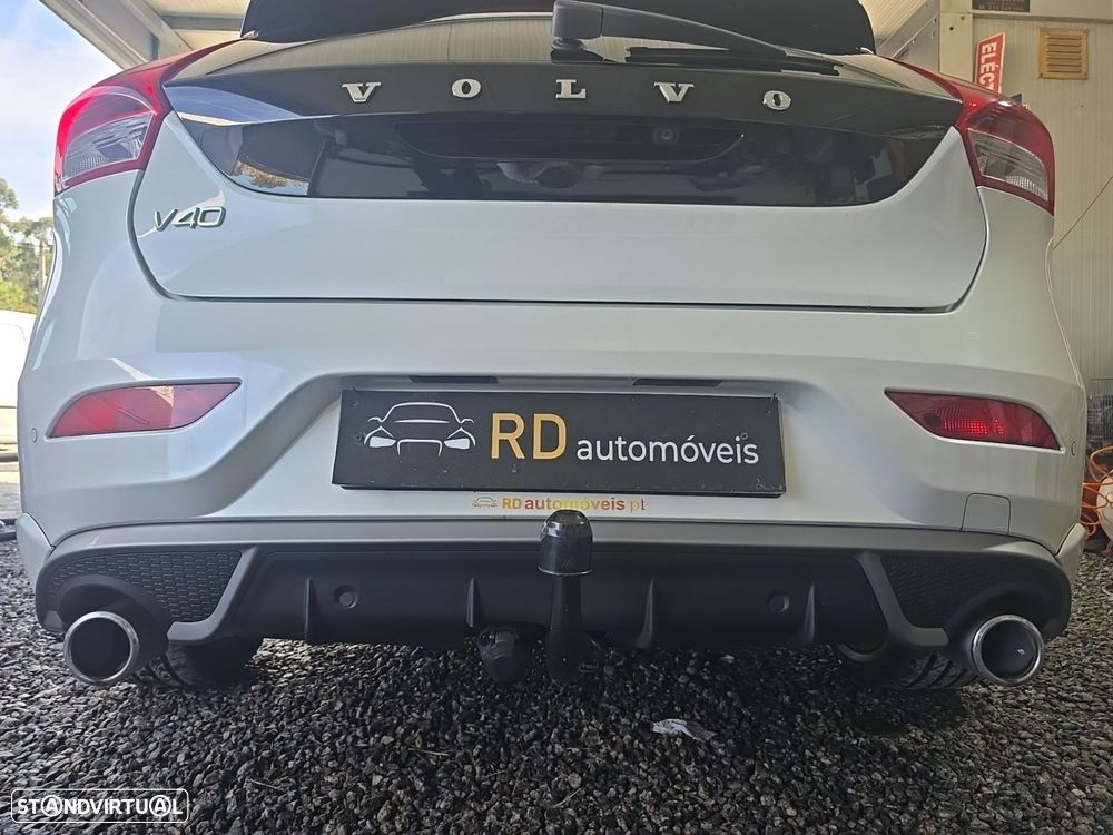 Volvo V40 2.0 D3 R-Design Geartronic - 7