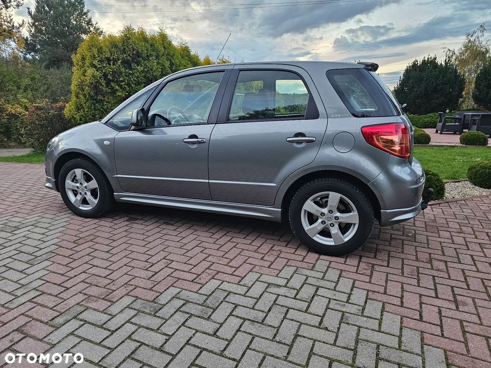Suzuki SX4 1.6 VVT 4x2 Comfort - 25