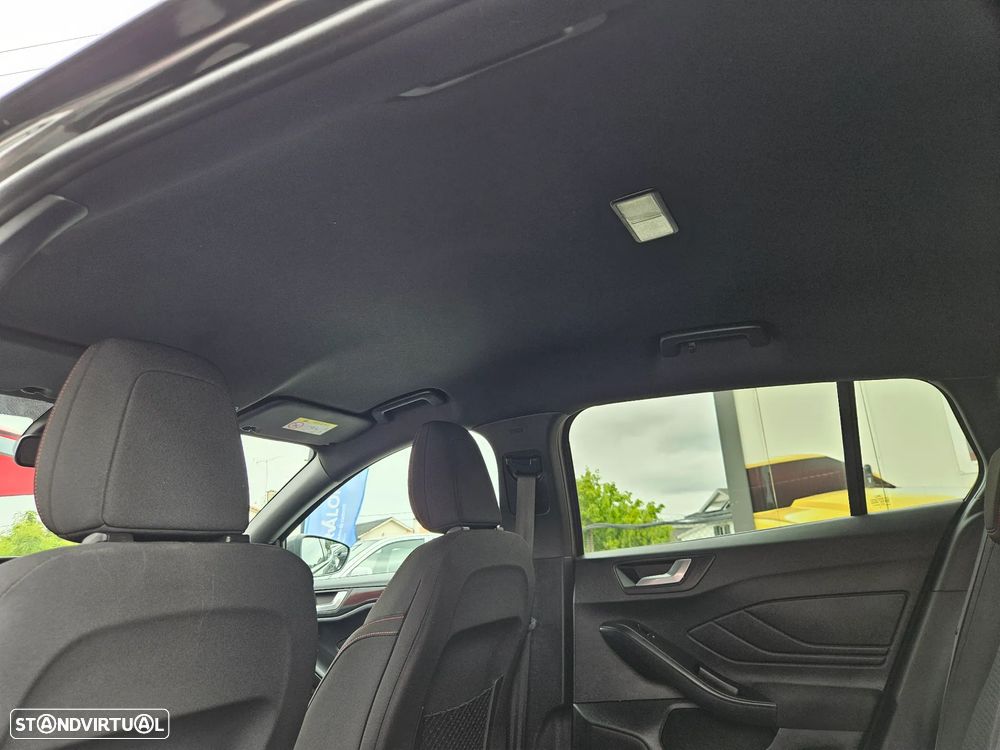 Ford Focus SW 1.0 EcoBoost MHEV ST-Line - 41