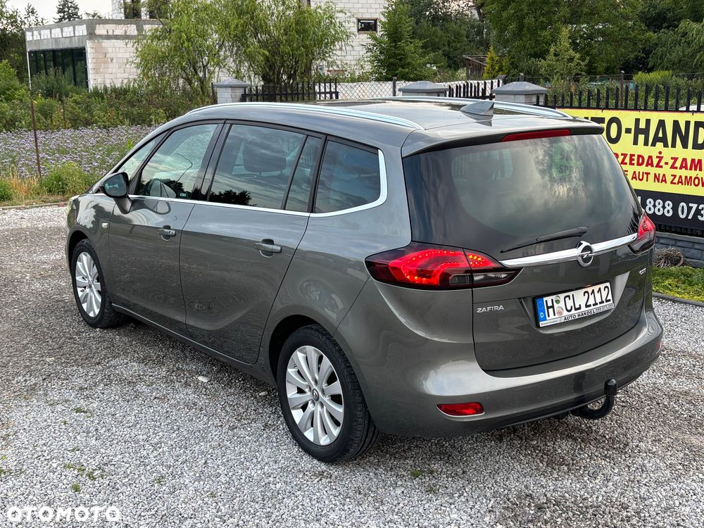 Opel Zafira - 23