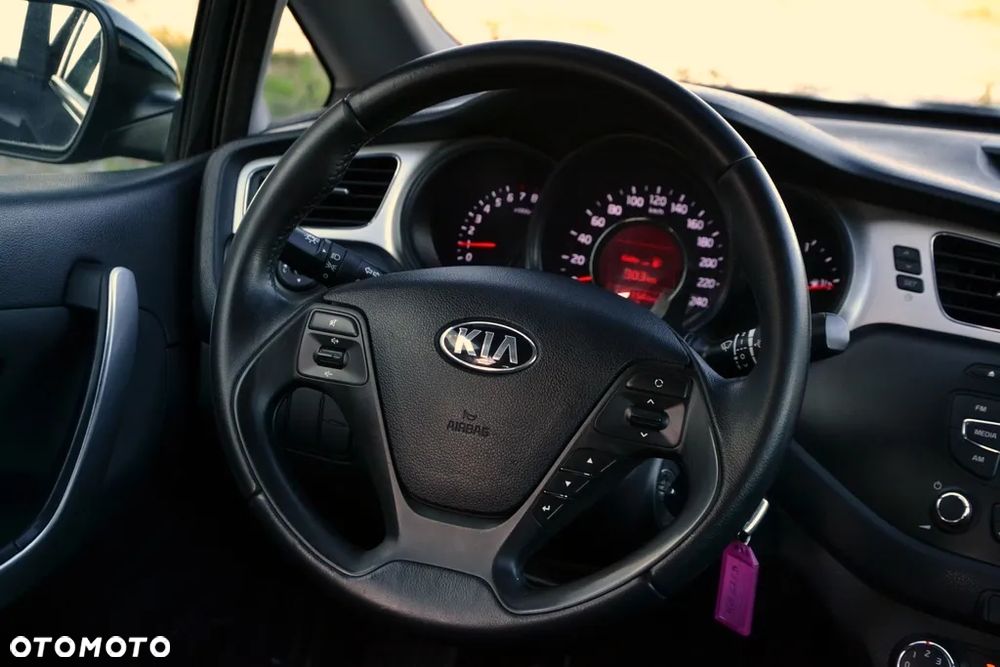Kia Ceed 1.4 CVVT Attract plus - 27