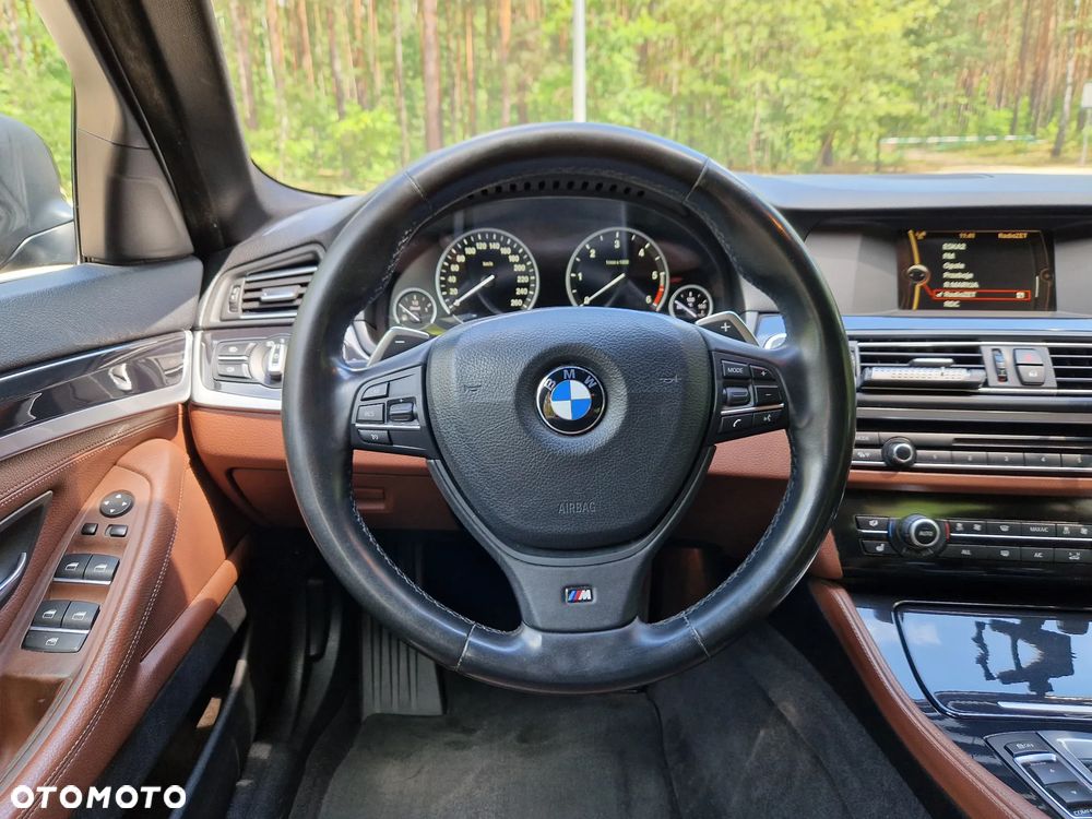 BMW Seria 5 520d Luxury Line - 13