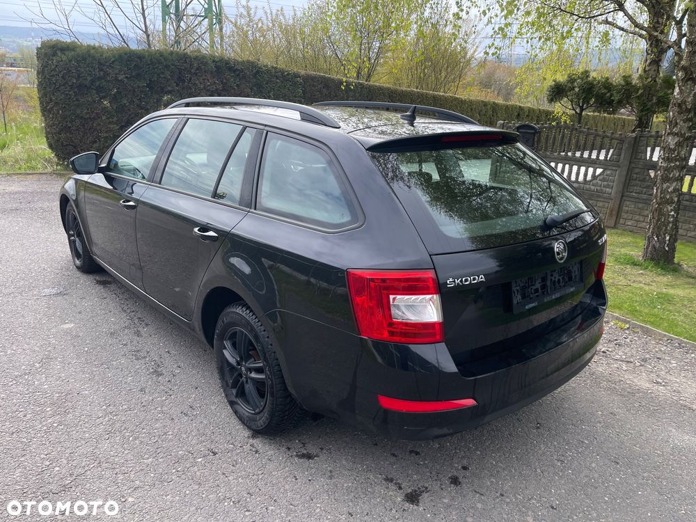 Skoda Octavia 1.6 TDI Joy - 8