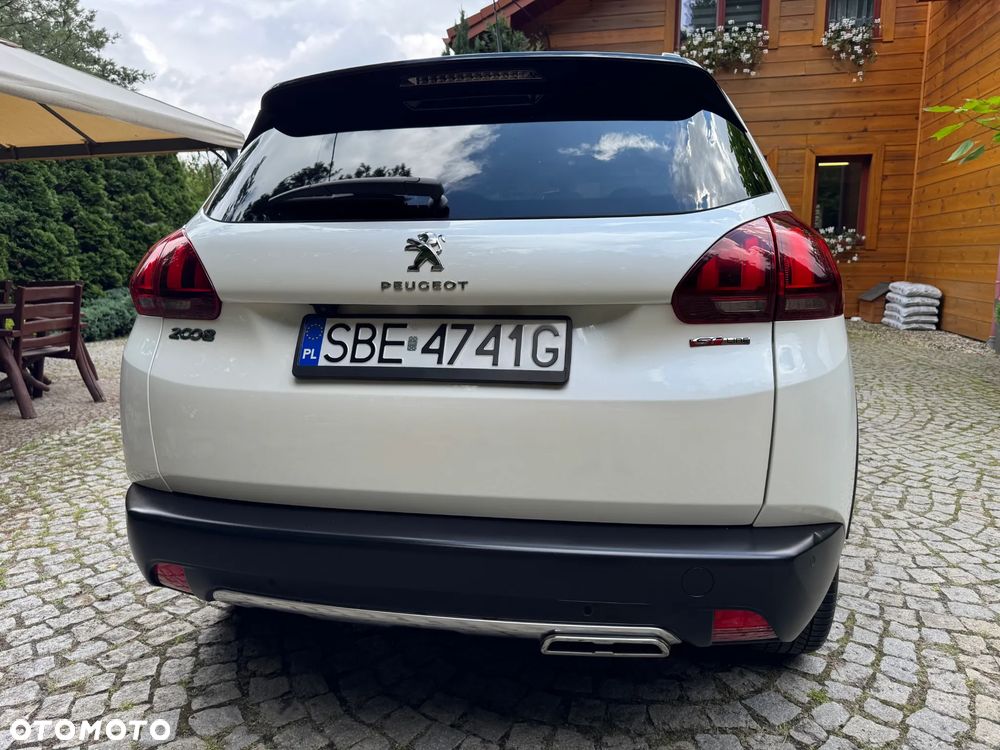 Peugeot 2008 PureTech 110 Stop&Start EAT6 GT-Line Edition - 5