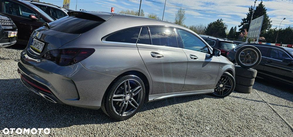 Mercedes-Benz CLA - 10