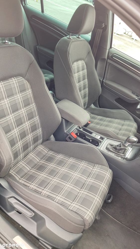 Volkswagen Golf 2.0 TDI BMT GTD DSG - 19