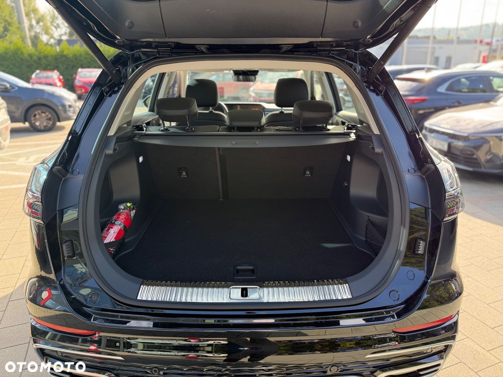 Hongqi HS5 2.0T Executive AWD - 4