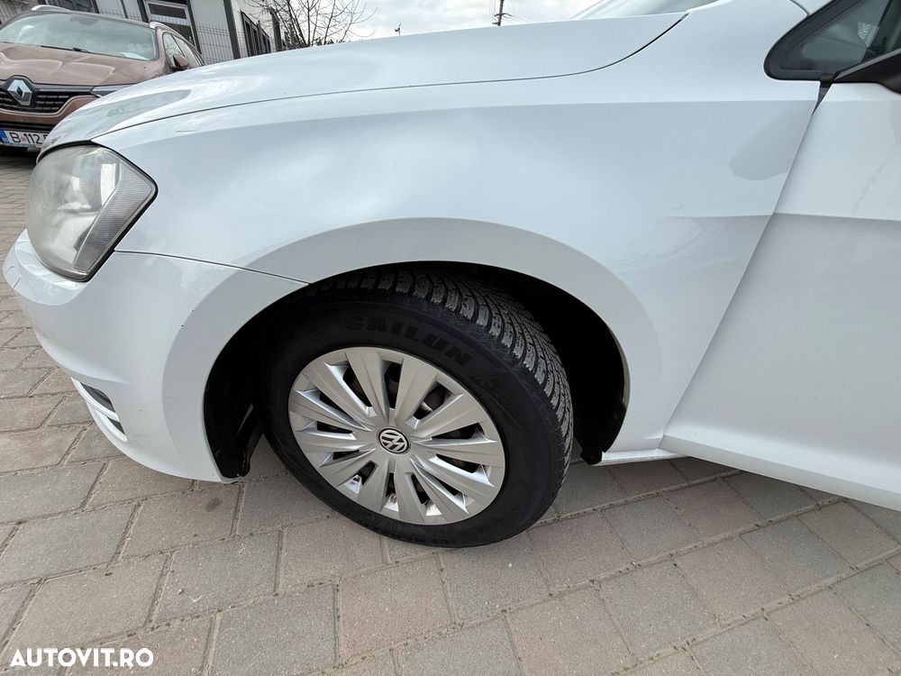 Volkswagen Golf - 18