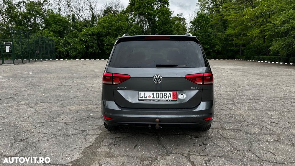 Volkswagen Touran 2.0 TDI SCR (BlueMotion Technology) DSG Highline - 17