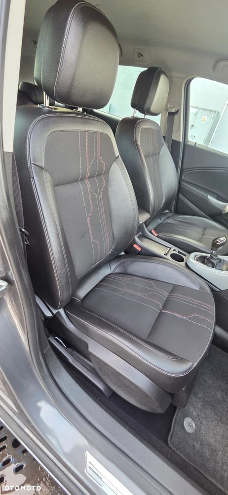 Opel Astra 1.4 Turbo Edition - 35