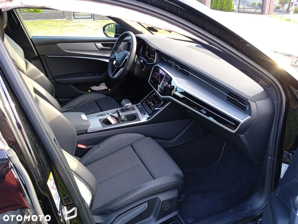 Audi A6 Avant 40 TDI quattro S tronic S line - 24