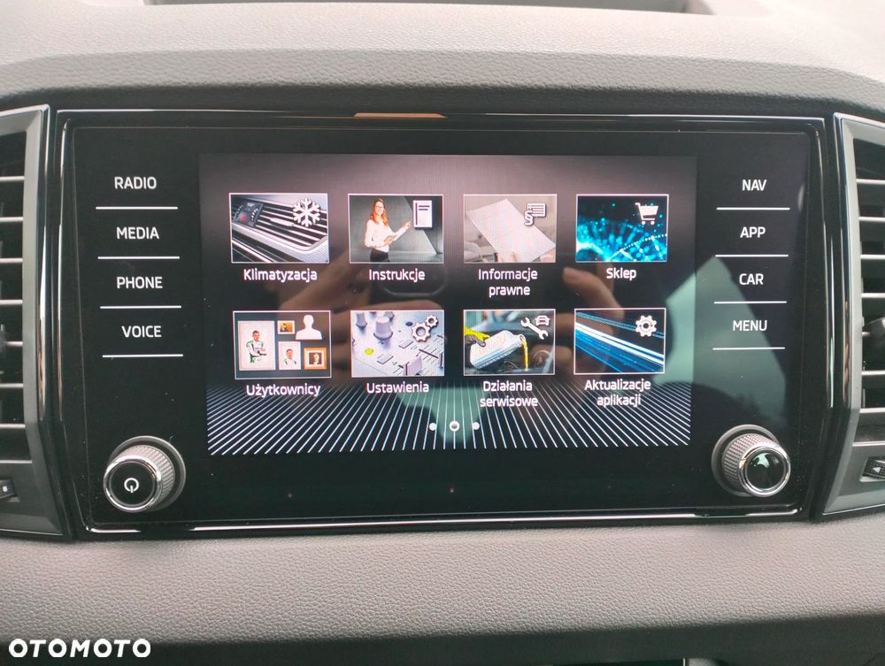 Skoda Karoq 1.5 TSI ACT Sportline DSG - 20