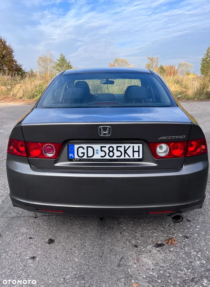 Honda Accord - 8