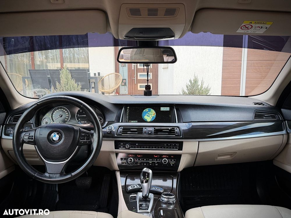 BMW Seria 5 520d Aut. Luxury Line - 6
