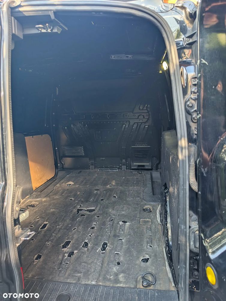 Ford TRANSIT CONNECT - 8