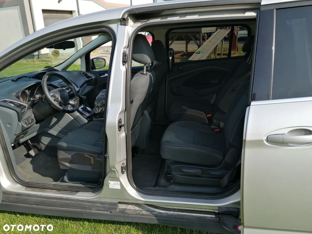 Ford Grand C-MAX 2.0 TDCi Business Edition - 26