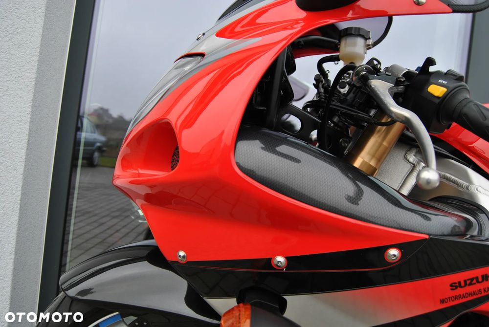 Suzuki GSX-R - 19