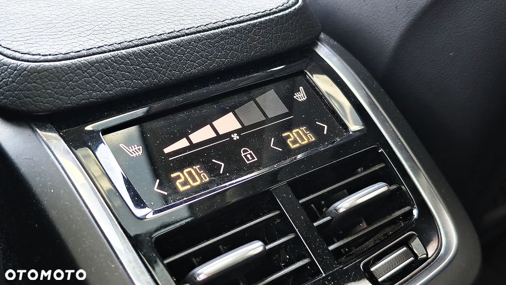 Volvo XC 90 - 35