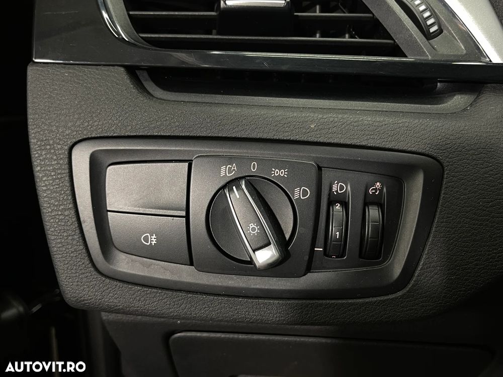 BMW X1 sDrive18d AT - 26