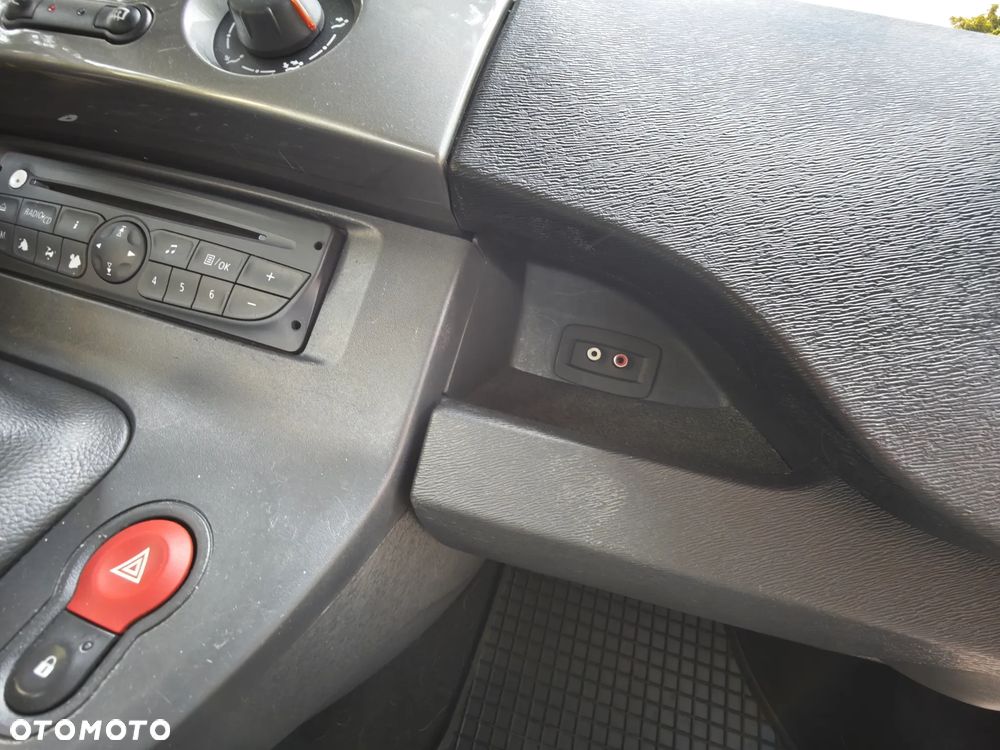 Renault Kangoo 1.6 16V 105 Happy Family - 15