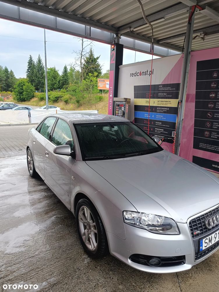 Audi A4 Limousine - 2