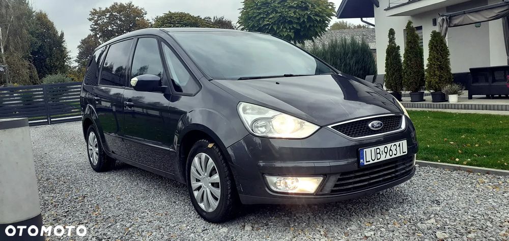 Ford Galaxy 2.0 Concept - 1