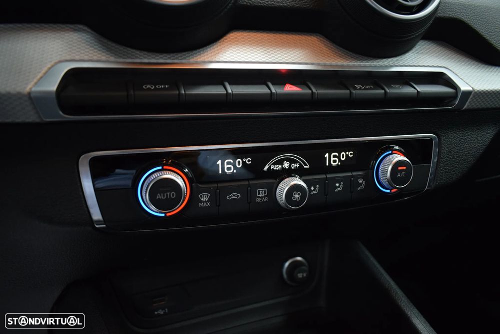 Audi Q2 30 TFSI Advanced - 17