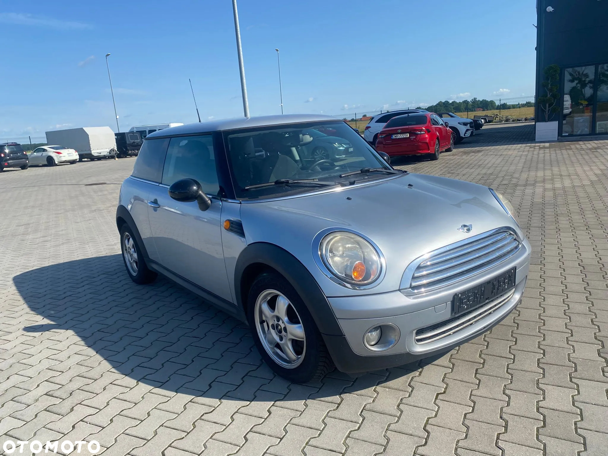 MINI ONE Standard - 4