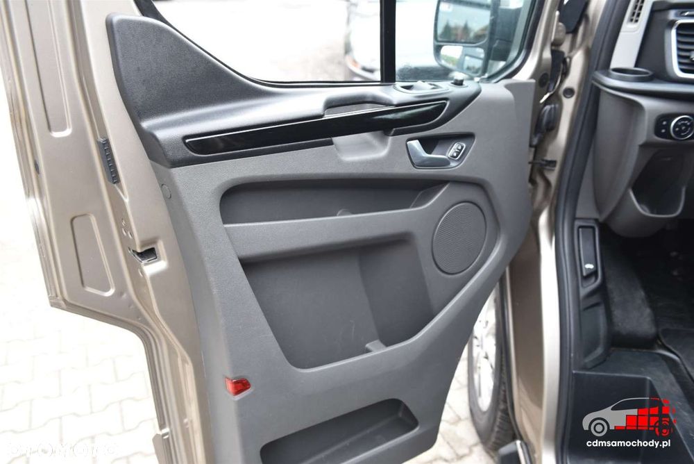 Ford Transit Custom - 12