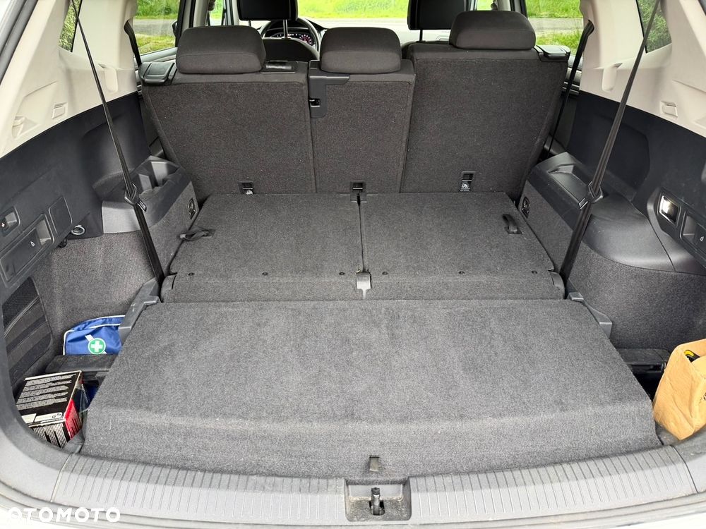 Volkswagen Tiguan Allspace 2.0 TSI 4Mot Elegance DSG - 15