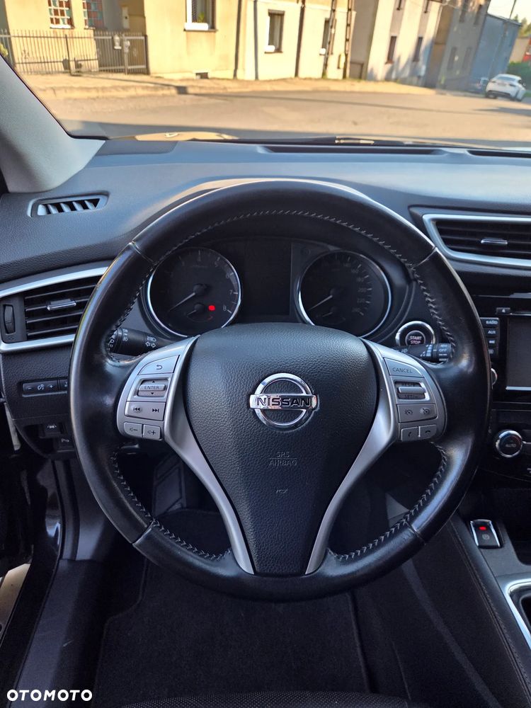 Nissan Qashqai 1.6 DIG-T Tekna+ - 17
