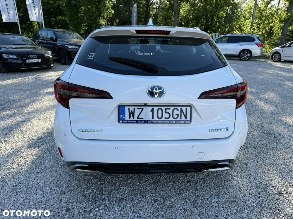 Toyota Corolla - 4