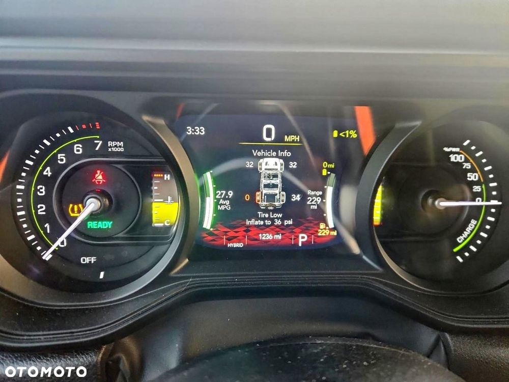 Jeep Wrangler - 11