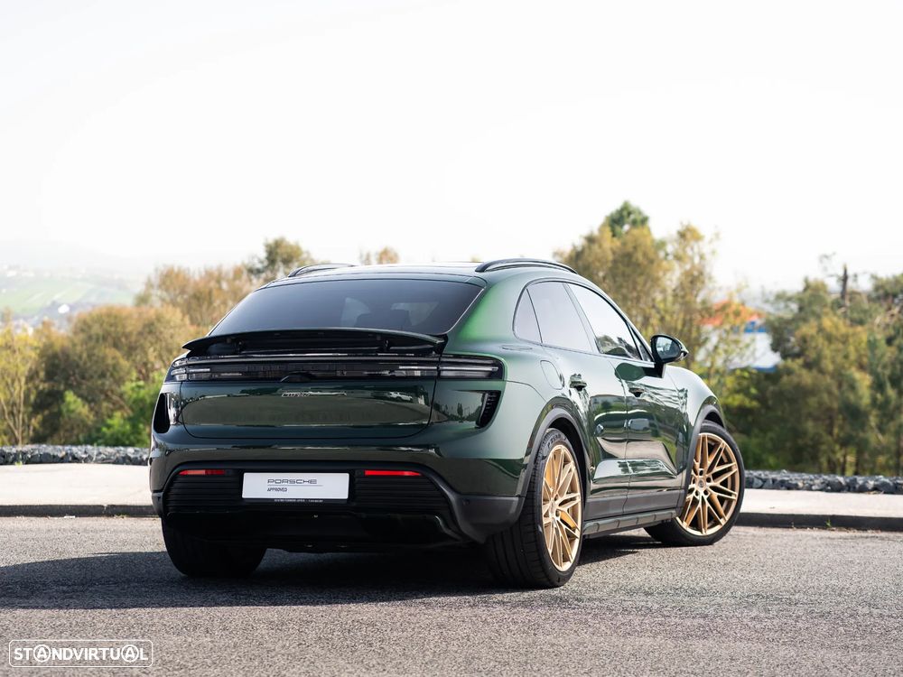 Porsche Macan Electric Turbo - 8