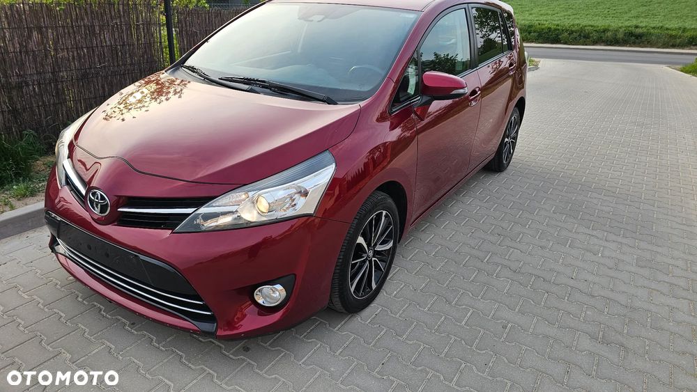 Toyota Verso S 1.8 Multidrive 7-Sitzer Skyview Edition - 10