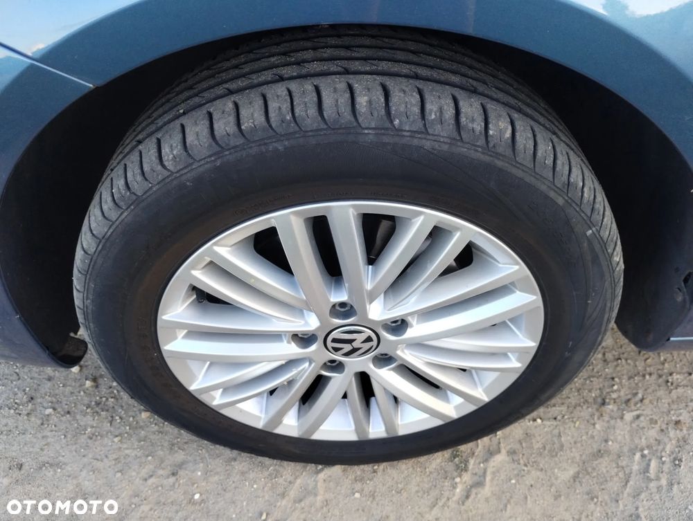 Volkswagen Touran 1.6 TDI DPF Comfortline - 28