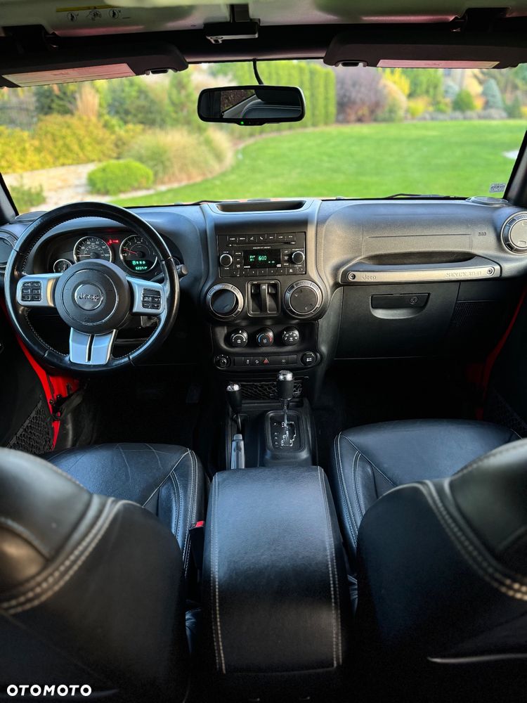 Jeep Wrangler 3.6 Sahara - 24