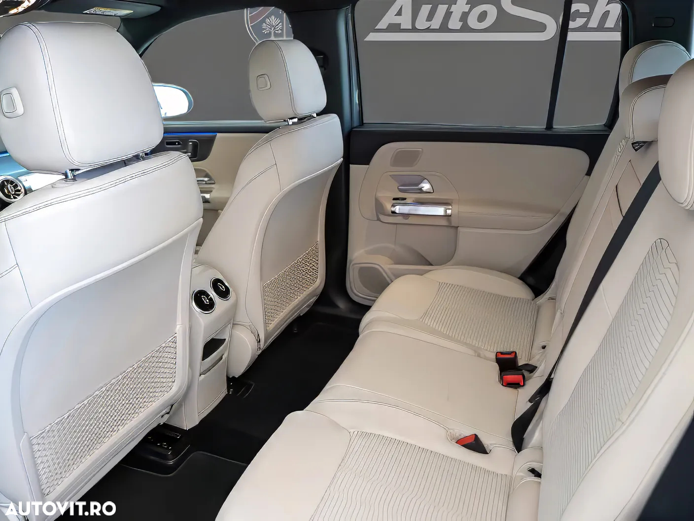 Mercedes-Benz EQB 300 4Matic AMG Line - 15
