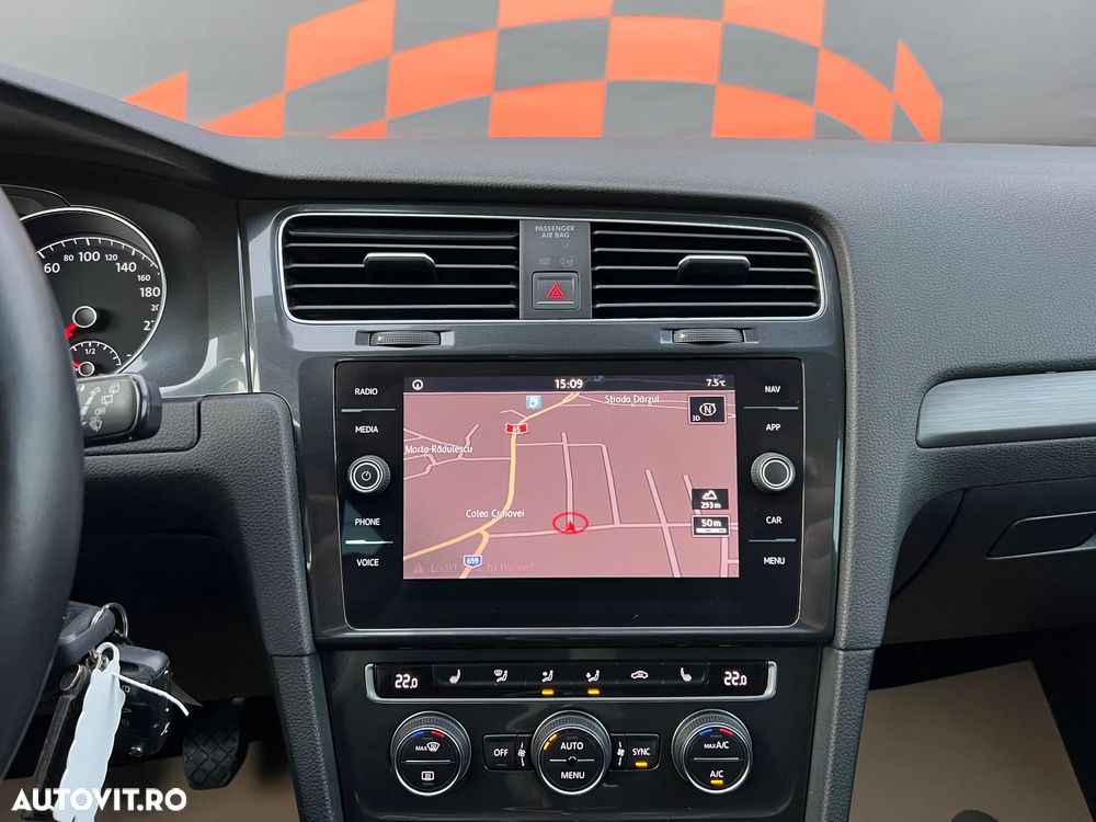 Volkswagen Golf Variant 1.6 TDI Join - 17