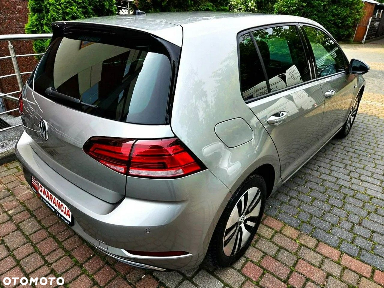 Volkswagen Golf e-Golf - 29