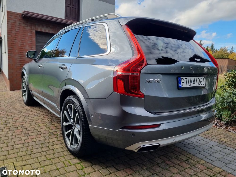 Volvo XC 90 - 12