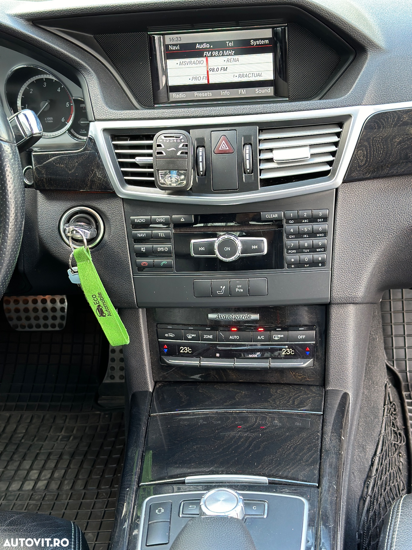 Mercedes-Benz E 300 BlueTEC HYBRID 7G-TRONIC Avantgarde - 8