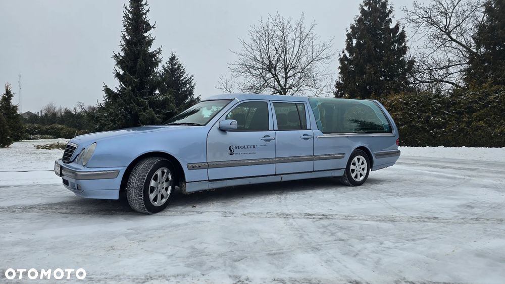 Mercedes-Benz Klasa E - 12