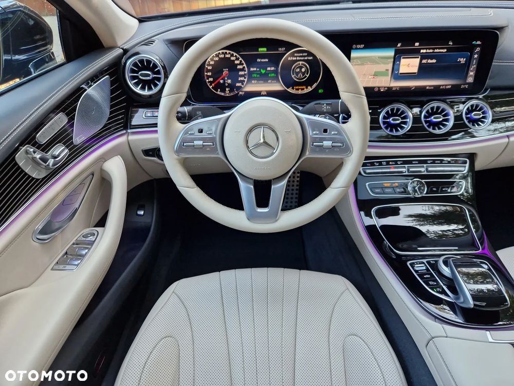 Mercedes-Benz CLS - 12