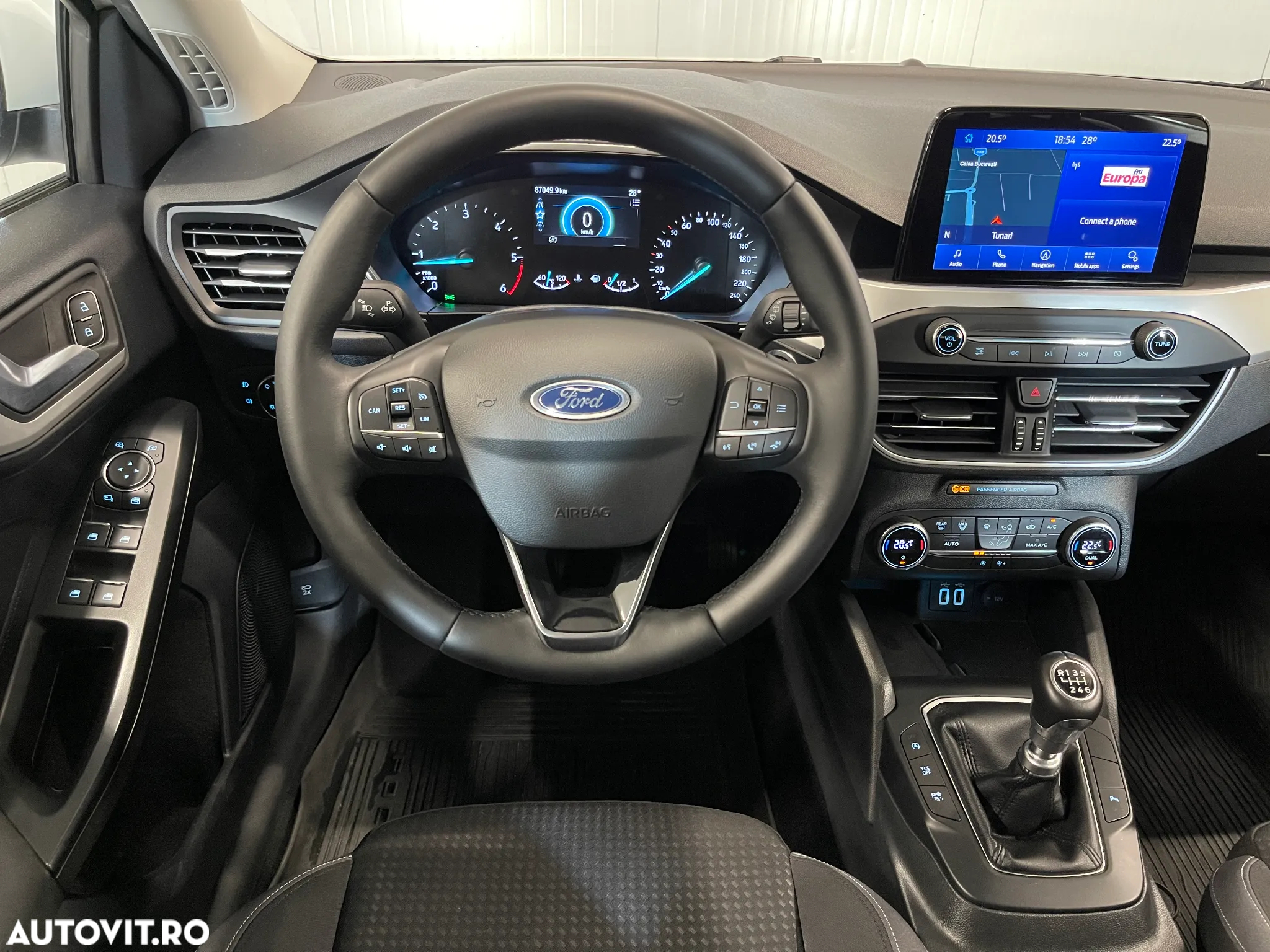 Ford Focus 1.5 EcoBlue Connected - 6