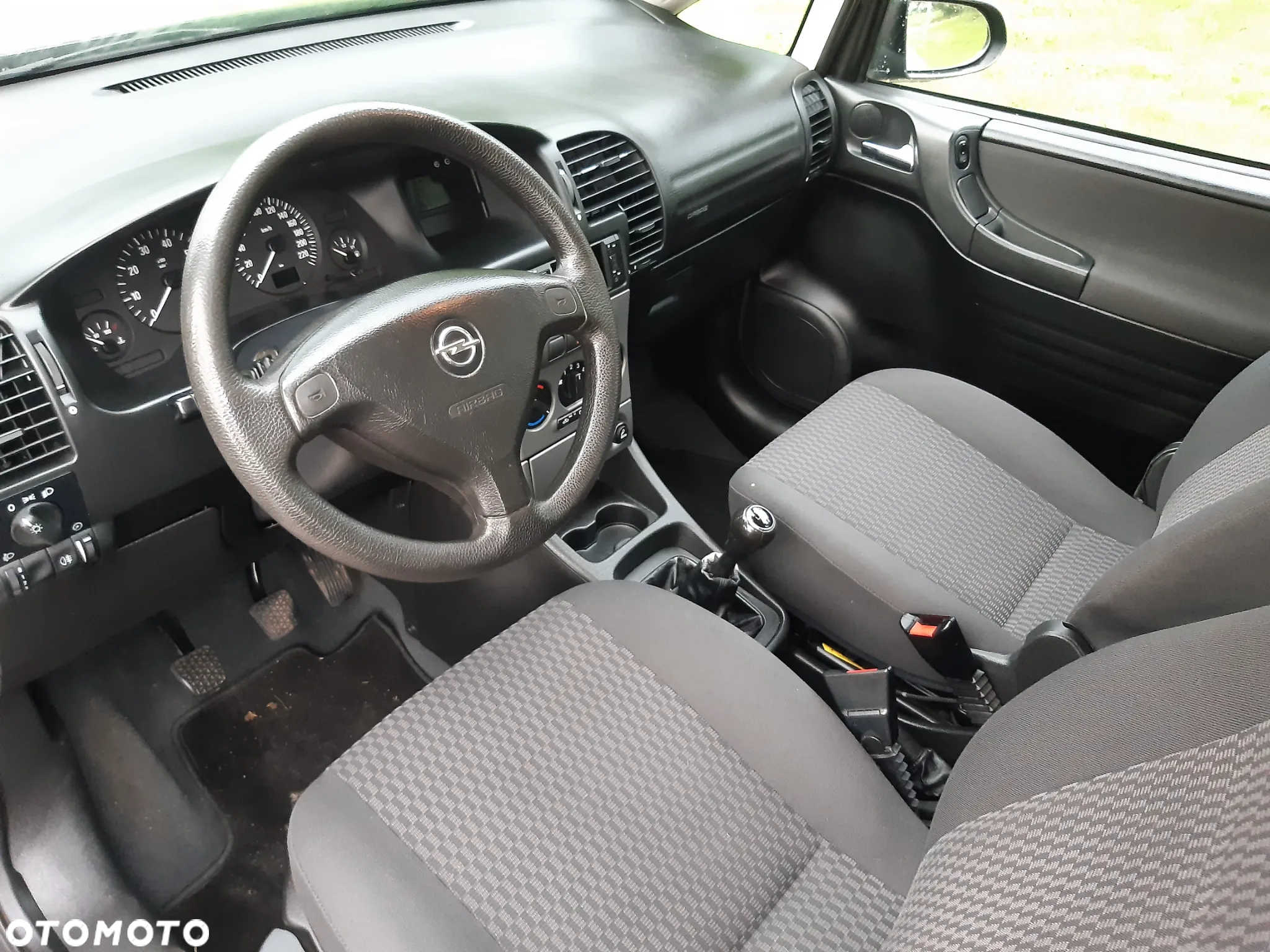 Opel Zafira 1.6 Njoy - 10
