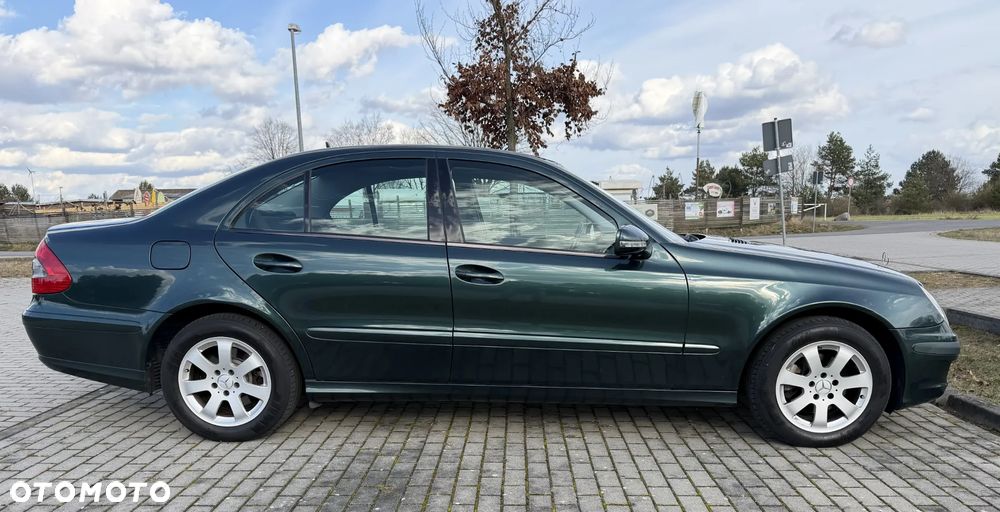 Mercedes-Benz Klasa E 200 CDI Classic DPF - 3