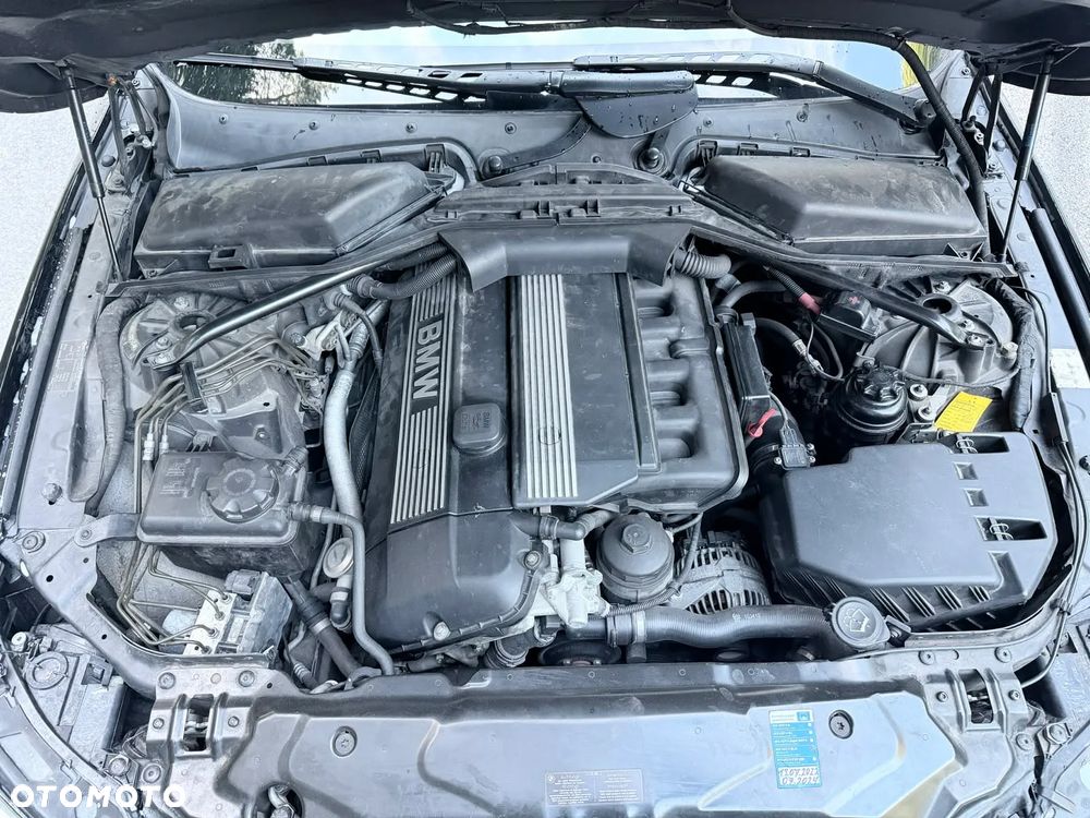BMW Seria 5 525i - 5